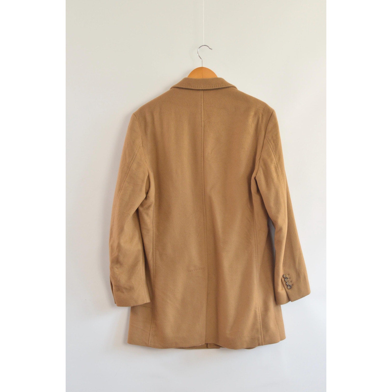 camel tan cashmere and wool blend coat - fully lined in great condition