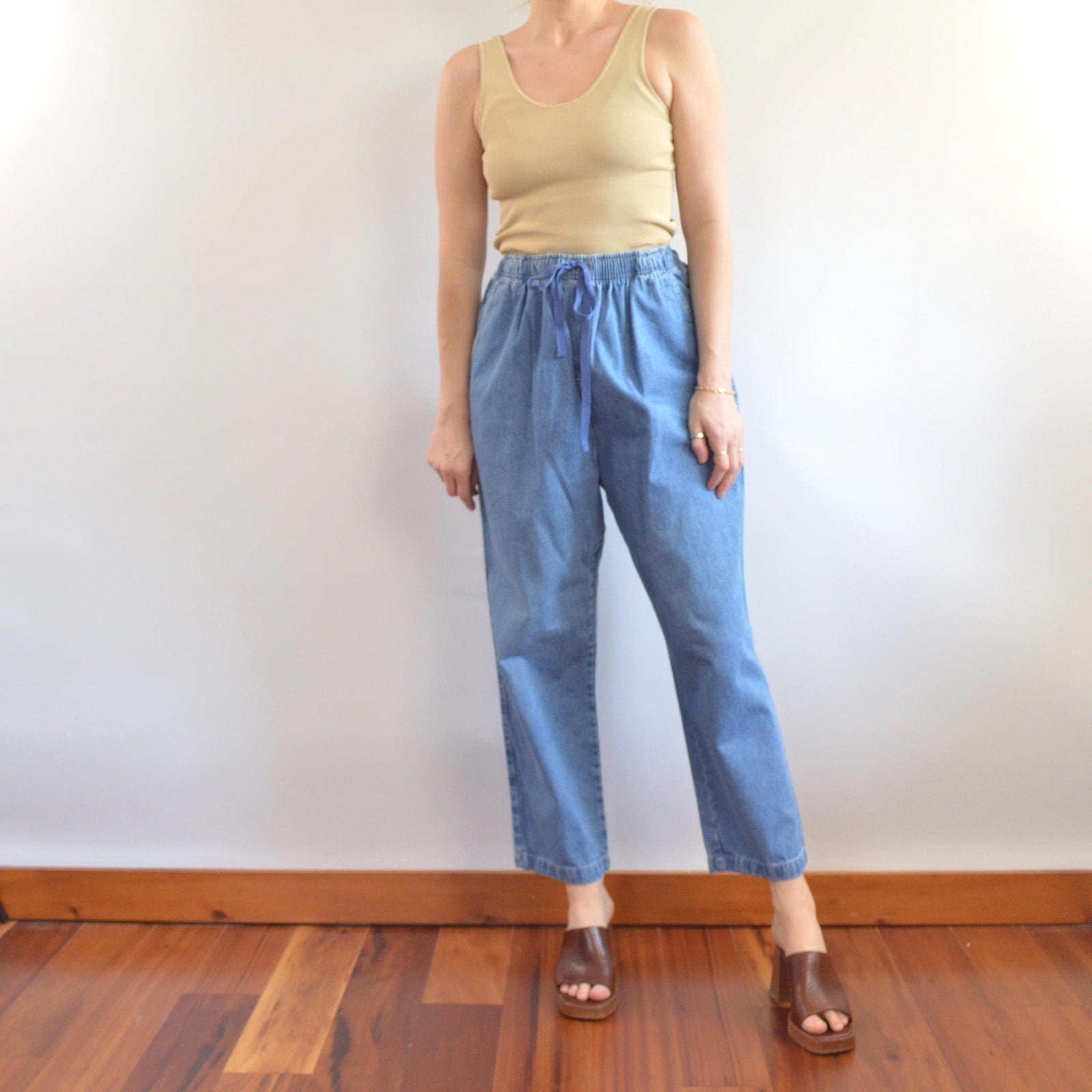 31 x 26 medium to light wash straight leg drawstring vintage cabin creek easy jeans