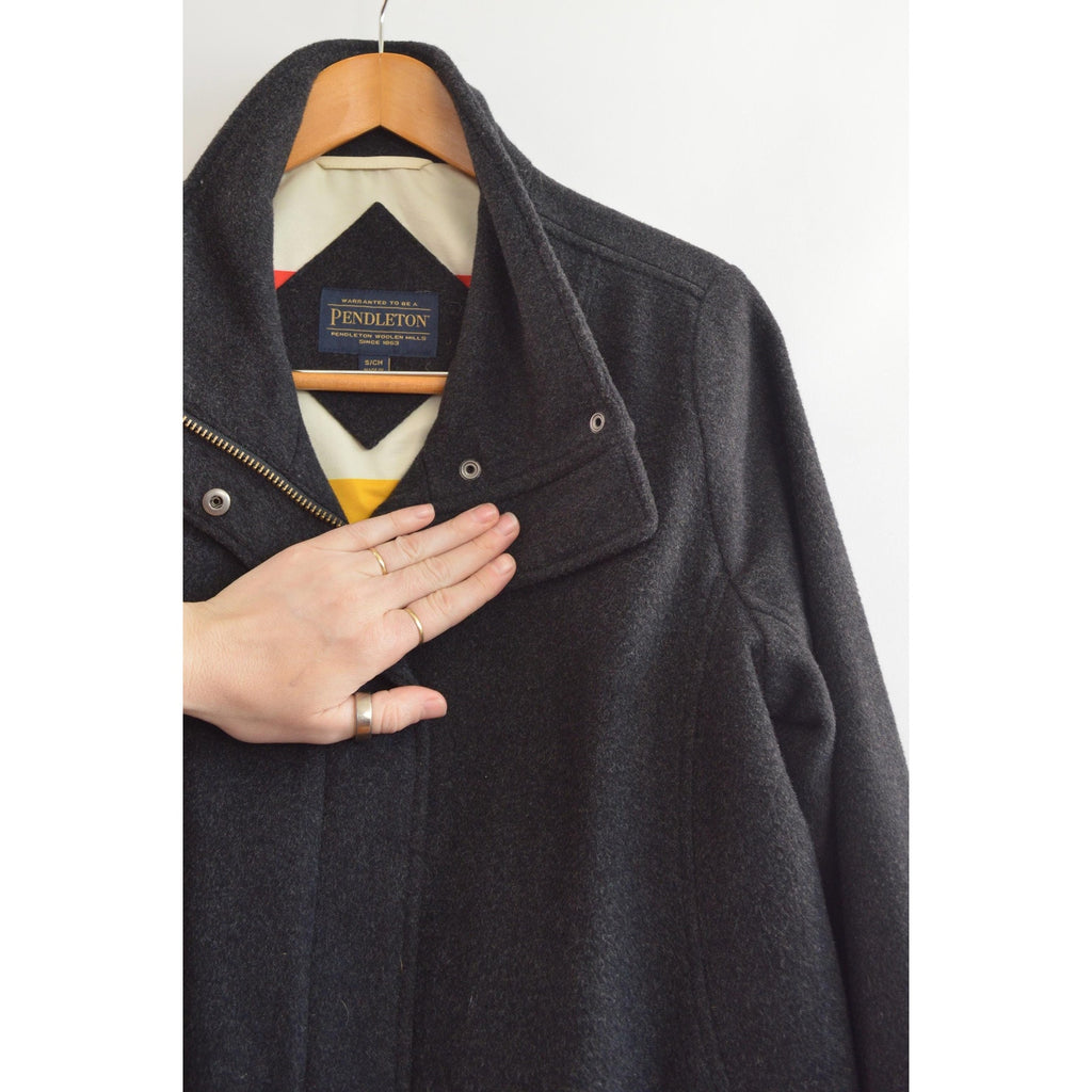 dark charcoal gray vintage pendleton zip up overcoat
