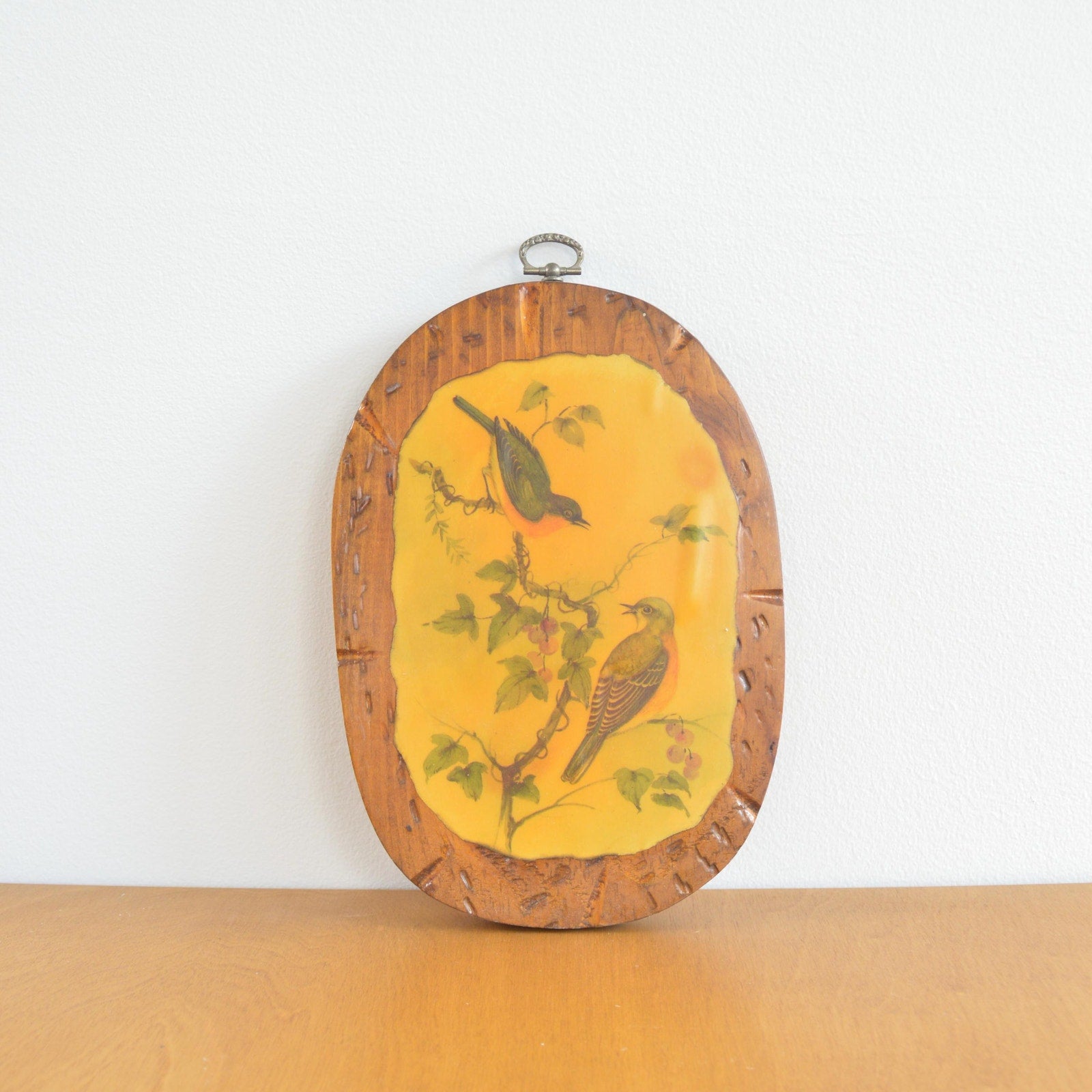 sweet little wooden bird wall piece