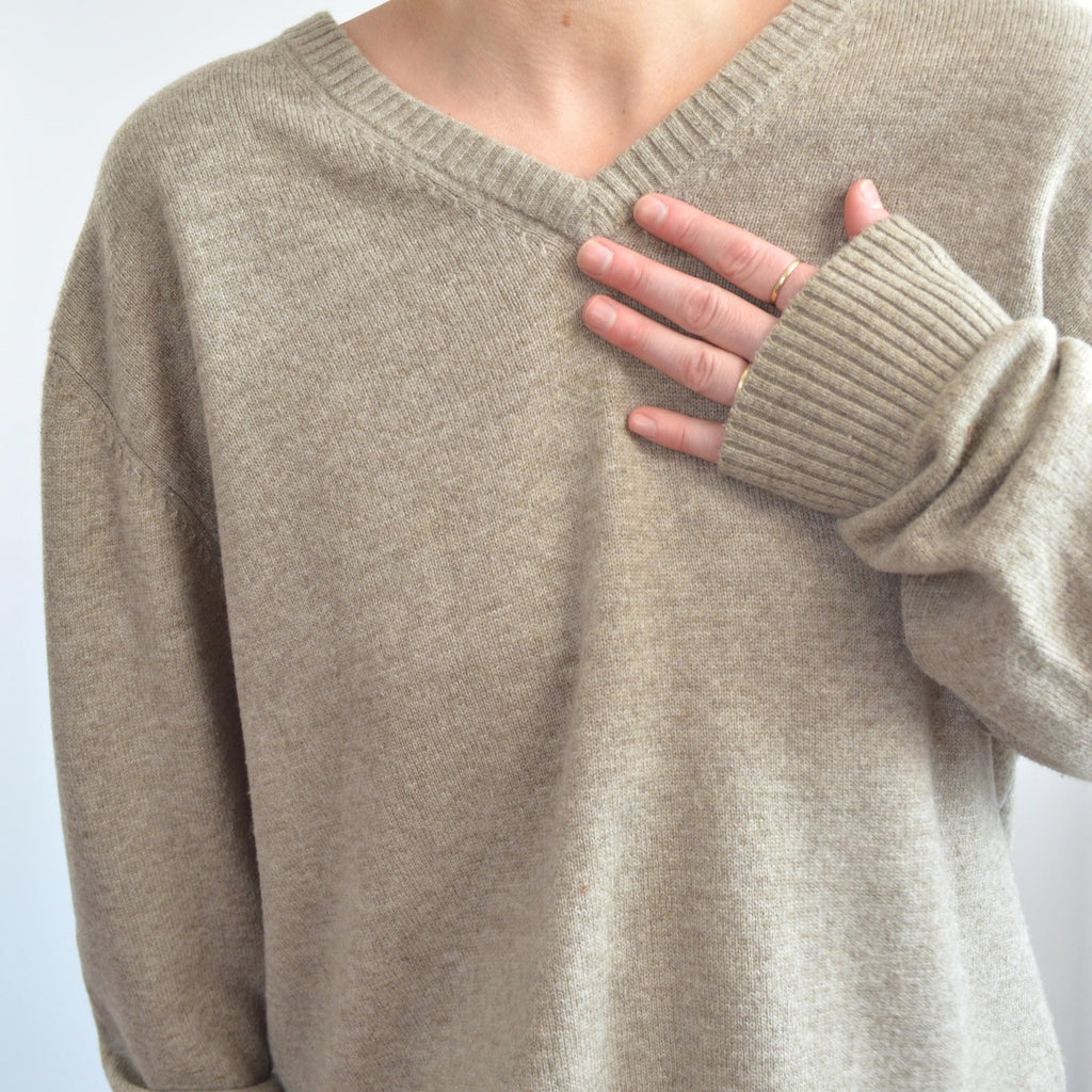 oversized cozy vintage ll bean v neck oatmeal wool sweater