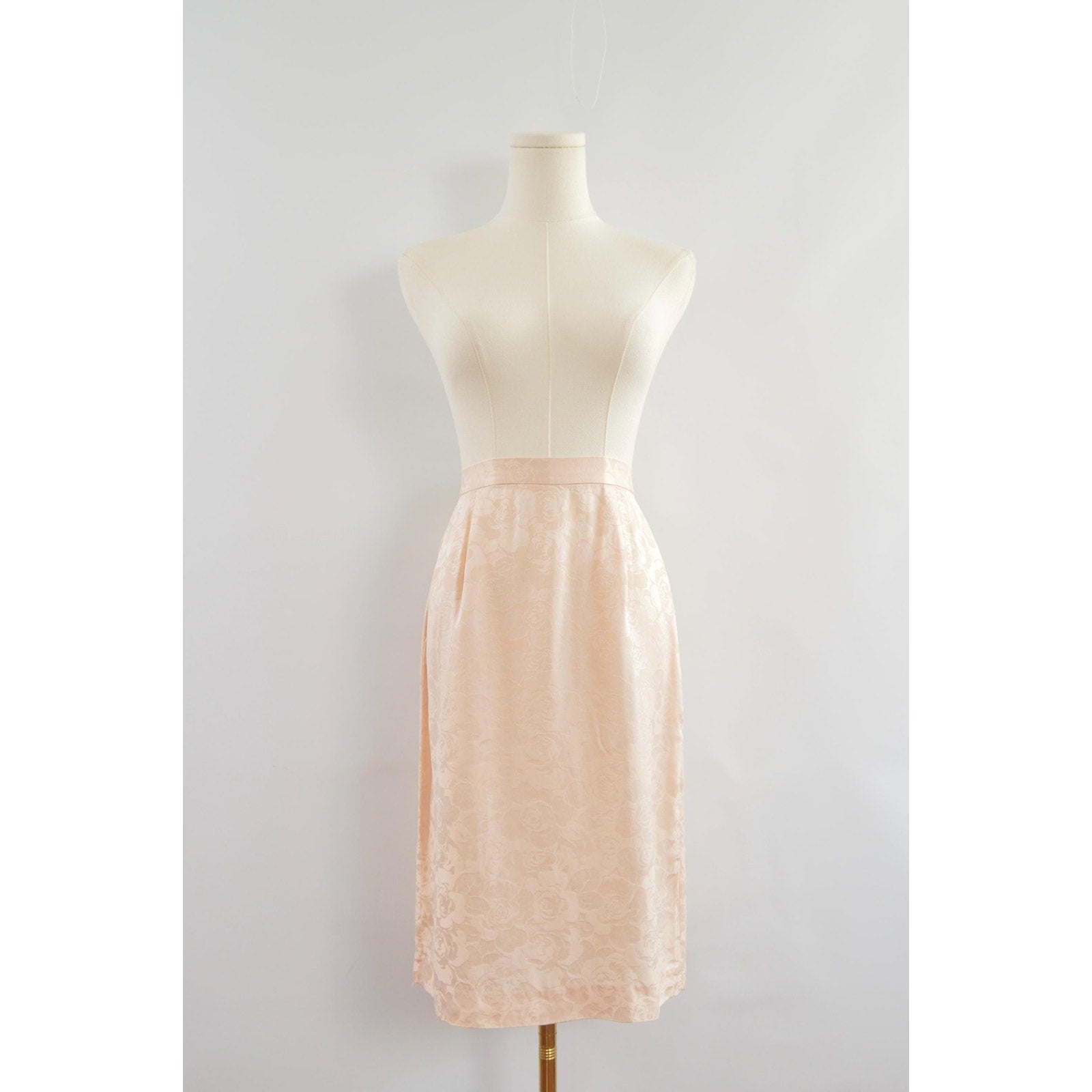 light pink floral embossed 100% silk vintage knee length skirt