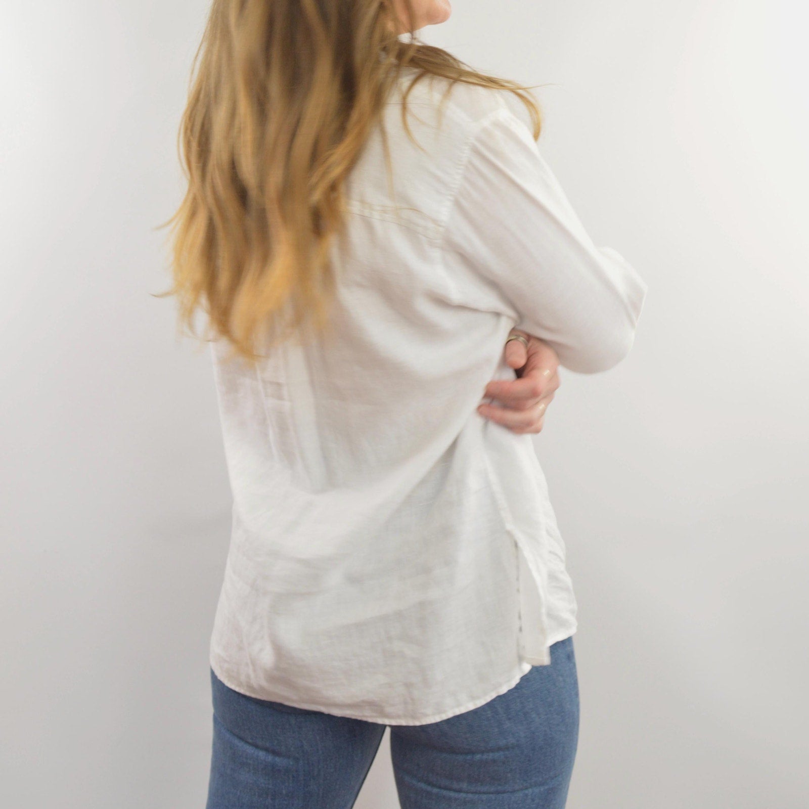 perfect flowy white linen button down top