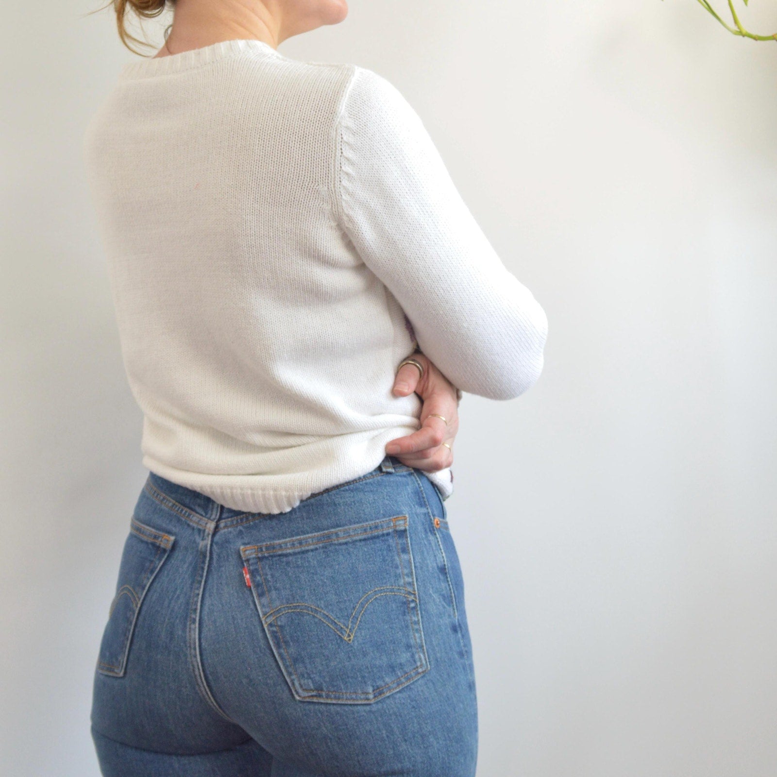 sweet white cropped floral embroidery cable knit crew neck sweater