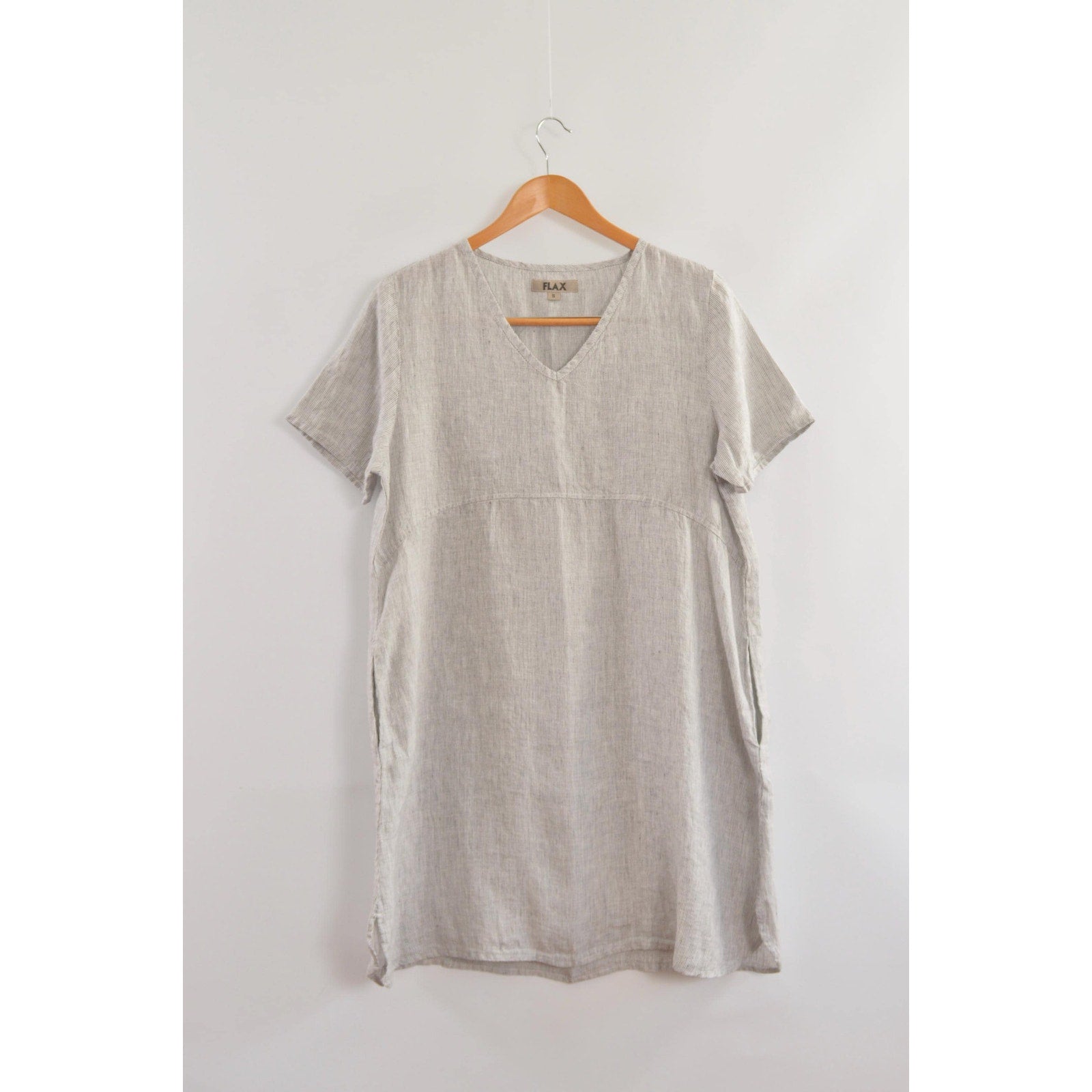 100% linen blue and white striped flax mini tee dress with pockets