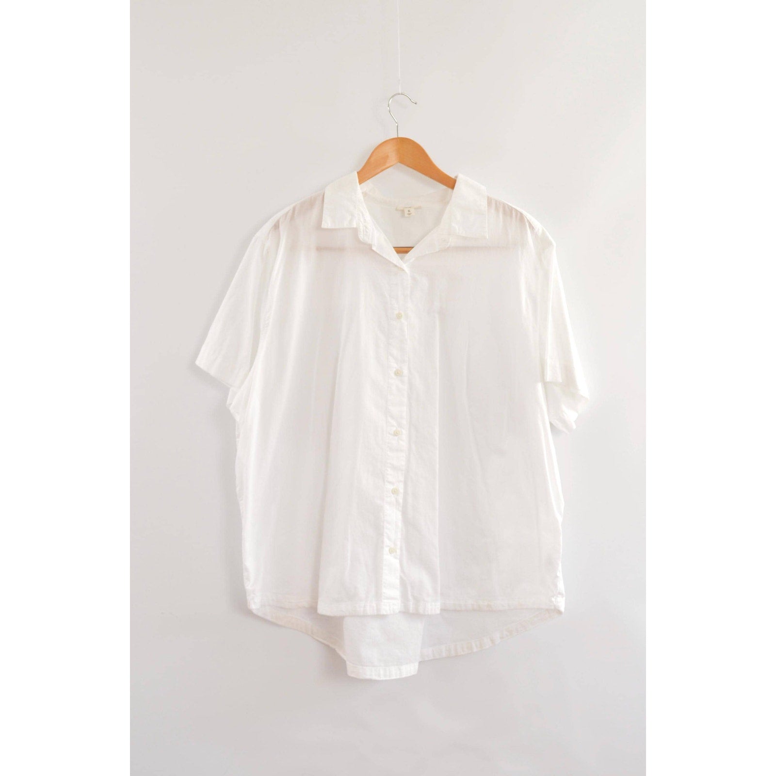 boxy cut 100% cotton white button down top