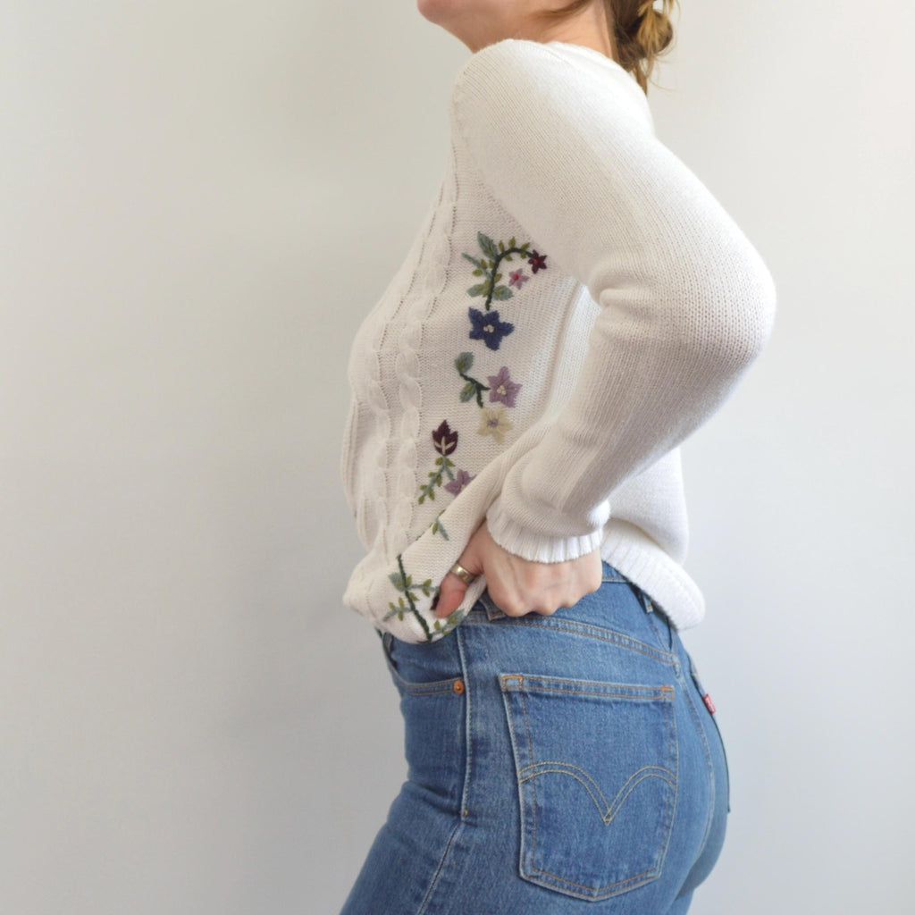 sweet white cropped floral embroidery cable knit crew neck sweater