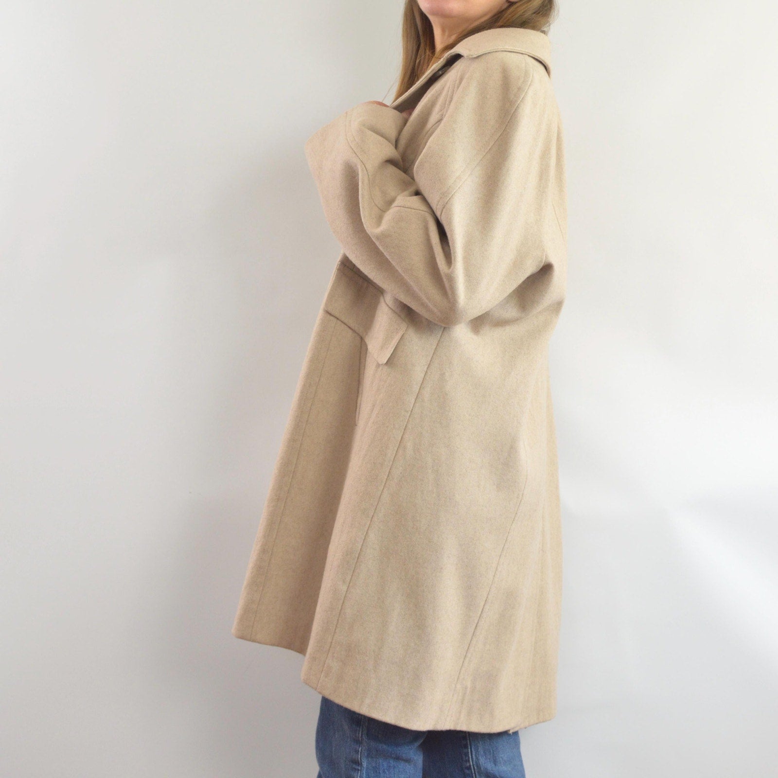perfect mid length light beige vintage london fog wool overcoat