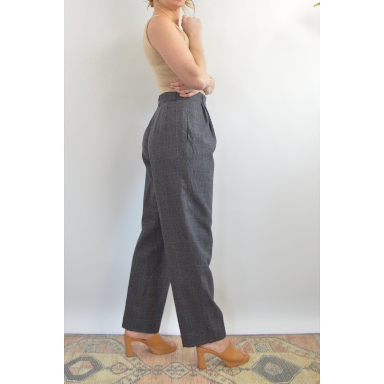 dark gray pure wool vintage andrea vicarro straight leg high waisted pants