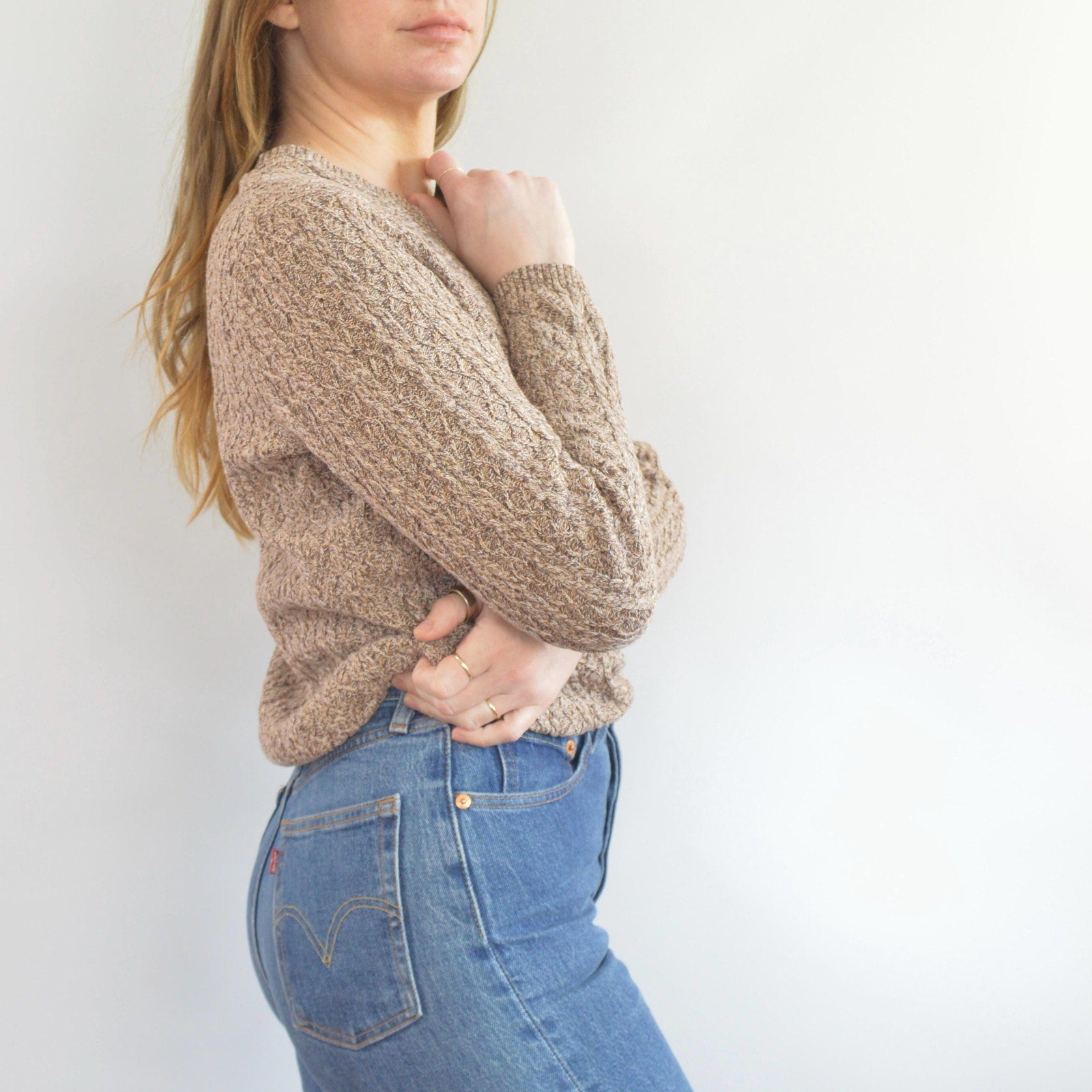 speckled brown and tan v-neck cotton cropped sweater