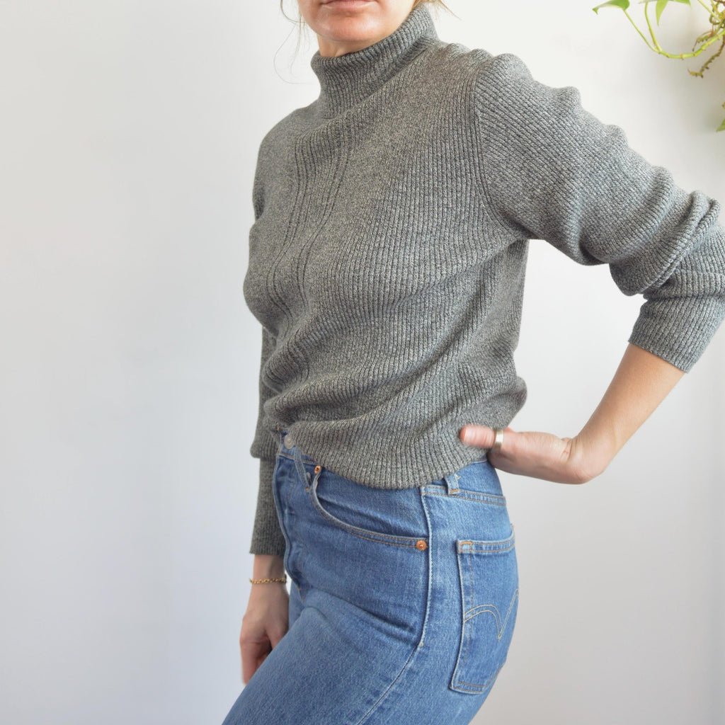 charcoal gray speckled pure cotton vintage liz claiborne sport turtleneck